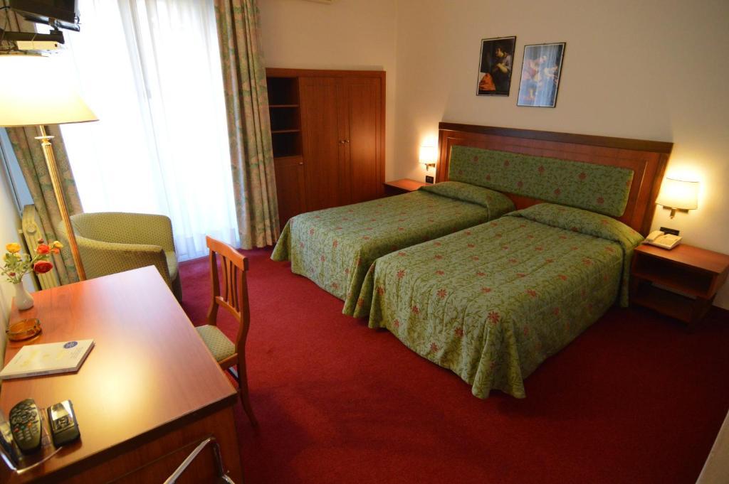 Albergo Della Torre Dal 1891 Trescore Balneario Habitación foto